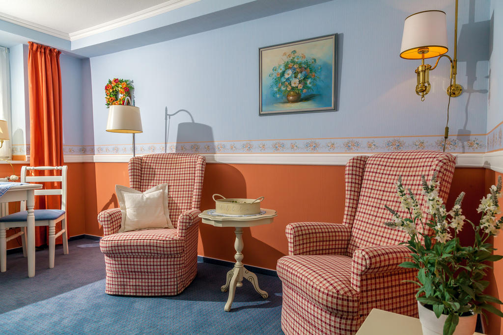 Hotel Wiesbaden Wenningstedt-Braderup Room photo